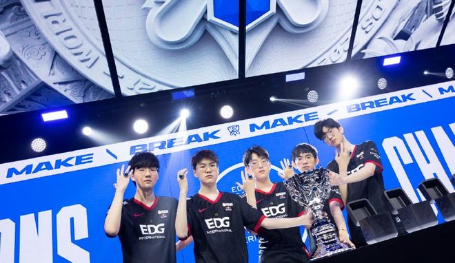 失误频发 失误频发