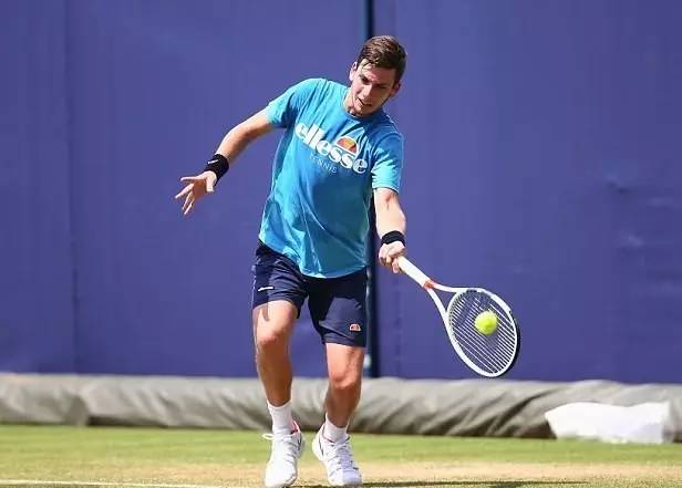 在客场打出 在客场打出